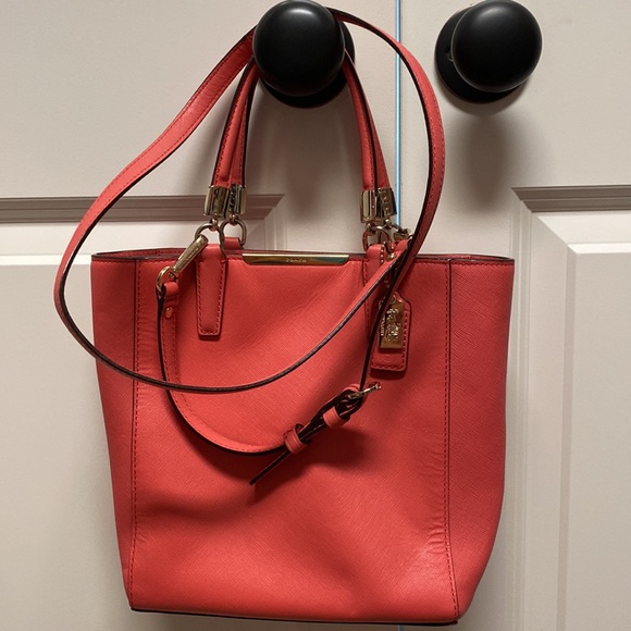 Coach purse with cross body strap option. Salmon colored, used, GREAT condition - Picture 3 of 4